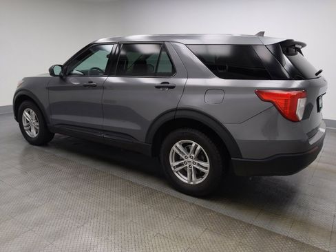 Used 2023 Ford Explorer 4WD image 3