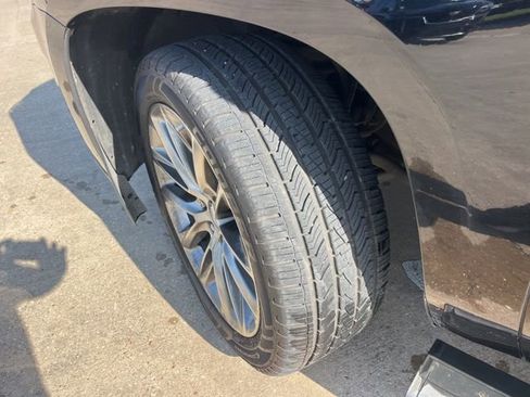 Used 2020 Cadillac Escalade Platinum AWD/4WD image 44