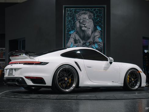 Used 2022 Porsche 911 Turbo S AWD/4WD image 3