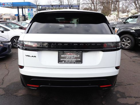 Used 2025 Land Rover Range Rover Velar Dynamic SE image 4