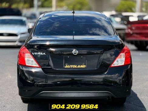 Used 2019 Nissan Versa S FWD image 6