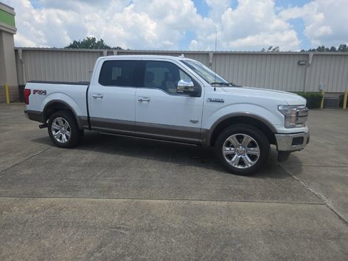 Used 2018 Ford F150 King Ranch w/ Equipment Group 601A Luxury AWD/4WD image 12