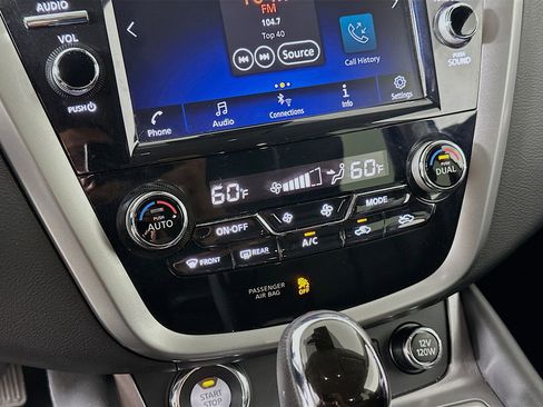 Used 2024 Nissan Murano SV image 23