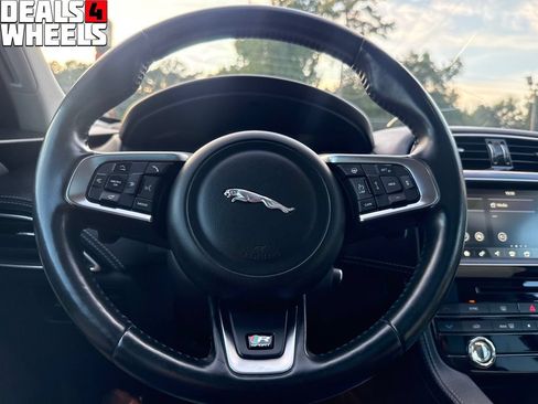 Used 2017 Jaguar F-PACE R-Sport AWD/4WD image 12