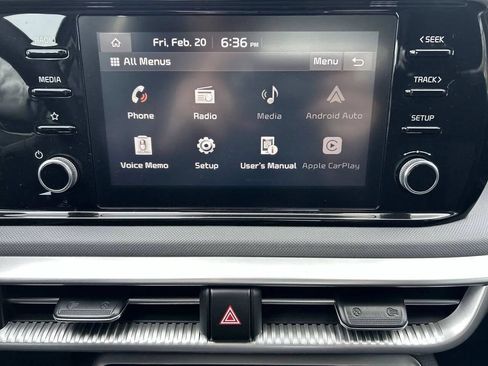 Used 2022 Kia K5 LXS FWD image 16