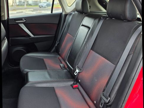 Used 2013 MAZDA MAZDA3 Touring FWD image 6