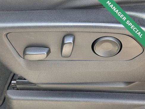 Used 2023 Chevrolet Tahoe LT image 22