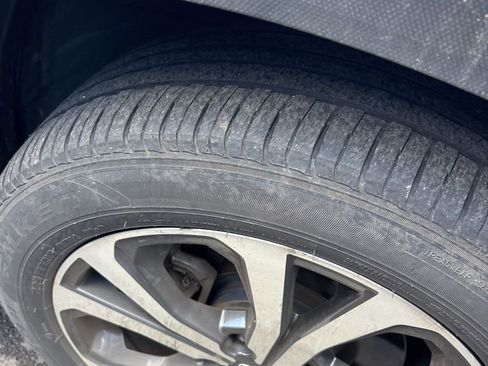 Used 2020 Subaru Forester Limited w/ Popular Package #3 image 4