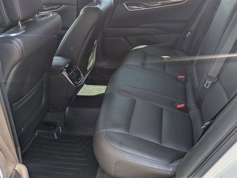 Used 2014 Cadillac XTS Premium AWD/4WD image 26