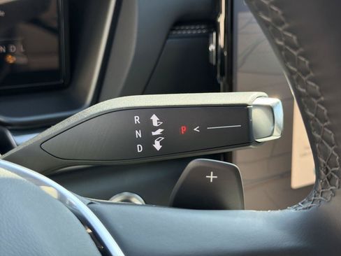 Used 2026 GMC Terrain Elevation w/ Black Edition FWD image 15