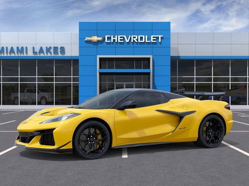 New 2026 Chevrolet Corvette ZR1 w/ ZR1 Carbon Fiber Aero Package image 2