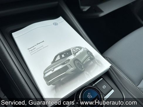 Used 2025 Volkswagen Tiguan SE R-Line image 37