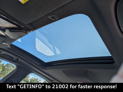 Used 2023 BMW 530i xDrive w/ Convenience Package image 22