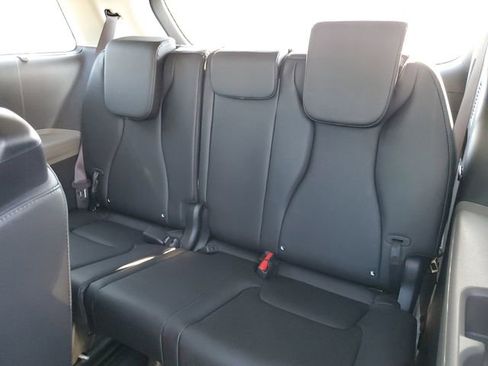 New 2026 Kia Carnival EX FWD image 14