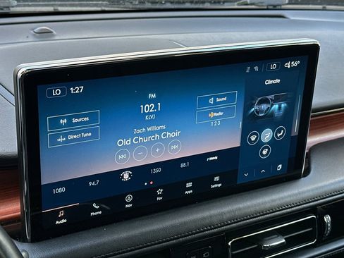 Certified 2022 Lincoln Nautilus Reserve w/ Luxury Package image 17