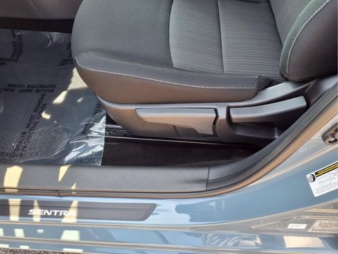 Used 2025 Nissan Sentra SV w/ All-Weather Package FWD image 22