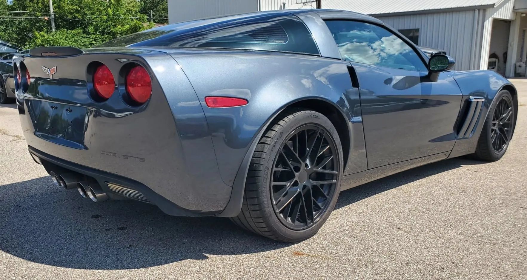 Used 2011 Chevrolet Corvette Grand Sport RWD image 9