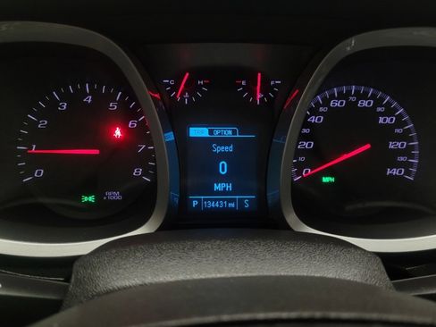 Used 2015 Chevrolet Equinox LS image 23