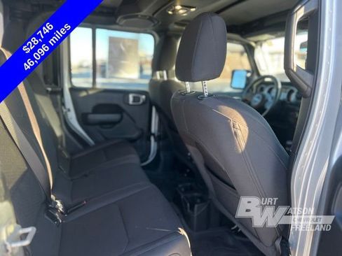 Used 2022 Jeep Gladiator Willys image 25
