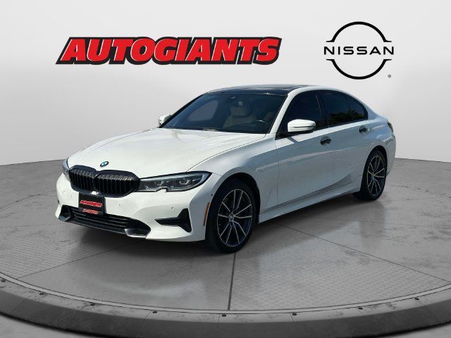 Used 2021 BMW 330i xDrive Sedan w/ Convenience Package AWD/4WD image 5