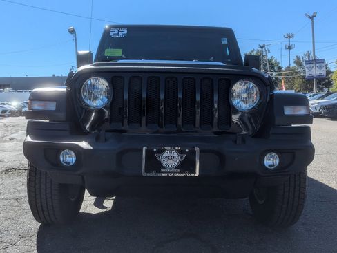 Used 2022 Jeep Wrangler Unlimited Sport image 4
