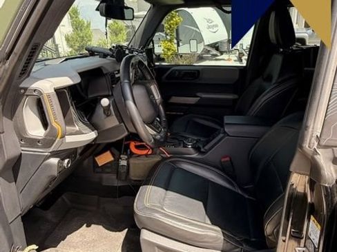 Used 2021 Ford Bronco Badlands AWD/4WD image 5
