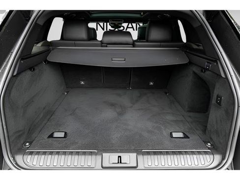 Used 2022 Land Rover Range Rover Sport SE image 25