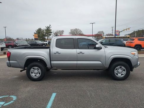 Used 2019 Toyota Tacoma SR w/ SR Convenience Package image 3