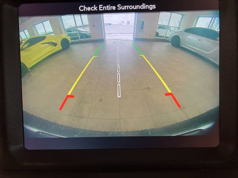 Used 2018 Jeep Wrangler Unlimited Sahara w/ Uconnect 4C Nav & Sound Group image 20