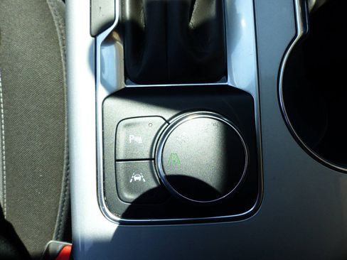 Used 2024 Chevrolet Blazer LT w/ Convenience Package FWD image 36