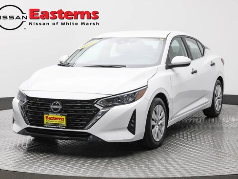 Used 2024 Nissan Sentra S image 1