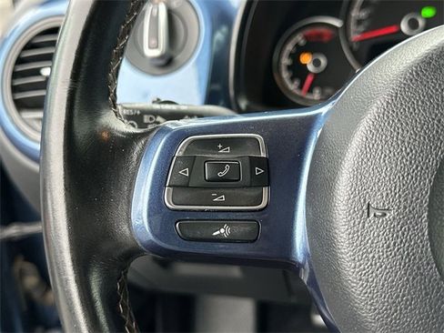 Used 2017 Volkswagen Beetle 1.8T Classic image 17