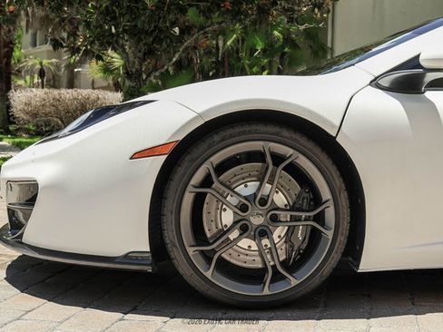 Used 2014 McLaren MP4-12C Spider RWD image 4