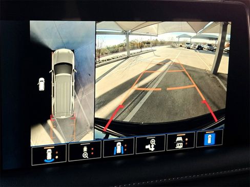 Used 2023 Chevrolet Tahoe High Country image 19