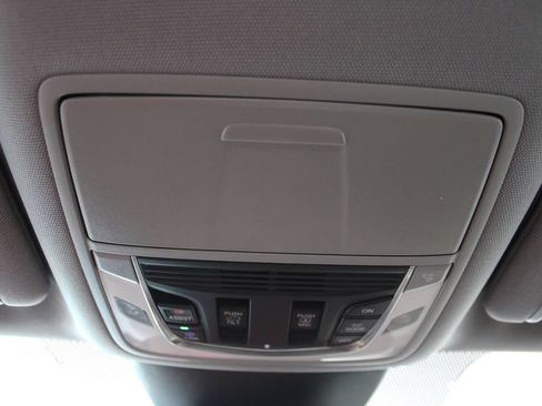 Used 2023 Acura MDX SH-AWD w/ Advance Package image 36