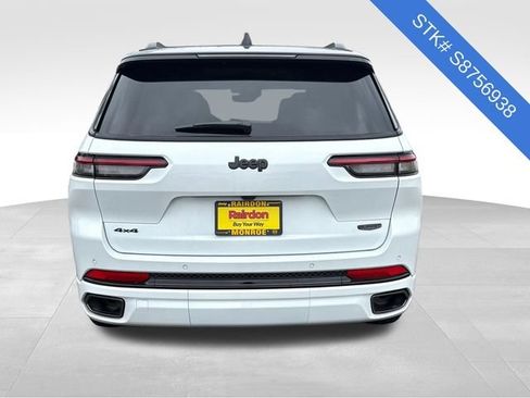 New 2025 Jeep Grand Cherokee L Summit AWD/4WD image 5