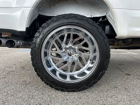 Used 2019 Ford F250 Lariat w/ Lariat Ultimate Package image 55