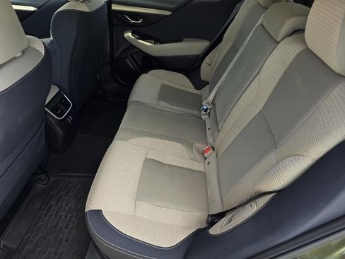 Used 2025 Subaru Outback Premium AWD/4WD image 28