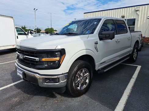 Certified 2024 Ford F150 XLT w/ Mobile Office Package AWD/4WD image 5
