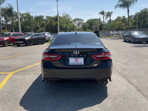 Used 2022 Toyota Camry XSE image 8