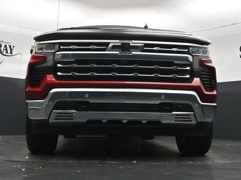 Used 2023 Chevrolet Silverado 1500 LTZ w/ LTZ Convenience Package II AWD/4WD image 27