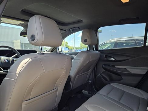 Used 2025 Buick Envista Avenir FWD image 8