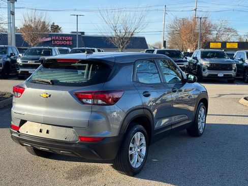 Used 2022 Chevrolet TrailBlazer LS image 5