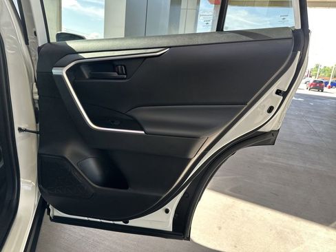 Certified 2022 Toyota RAV4 LE FWD image 14