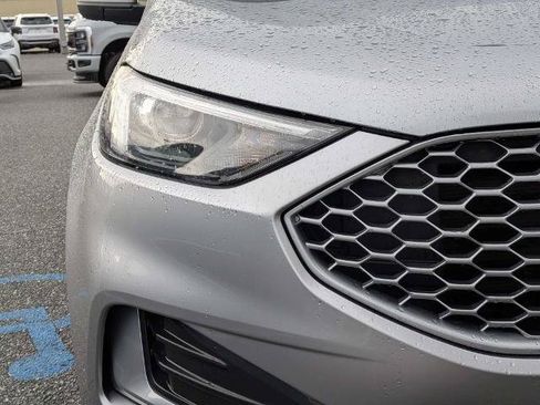 Certified 2024 Ford Edge SEL AWD/4WD image 9