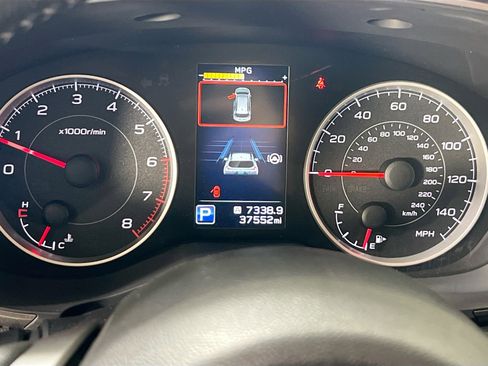 Used 2022 Subaru Ascent Premium w/ Convenience Package image 12