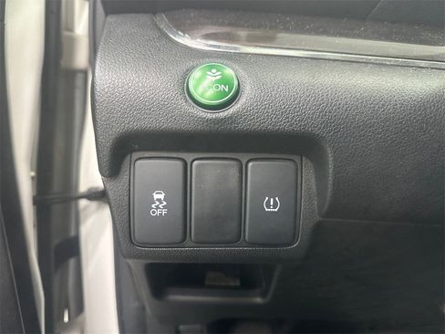 Used 2015 Honda CR-V EX-L image 33