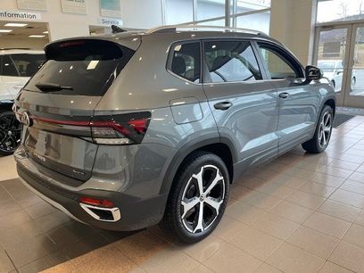 New 2025 Volkswagen Taos SEL