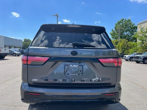 Used 2024 Toyota Sequoia Limited w/ TRD Off-Road Package AWD/4WD image 17
