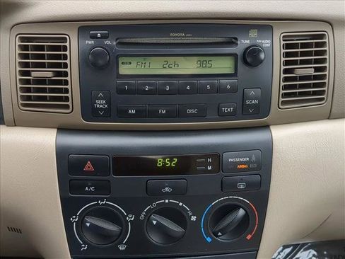 Used 2005 Toyota Corolla CE image 13